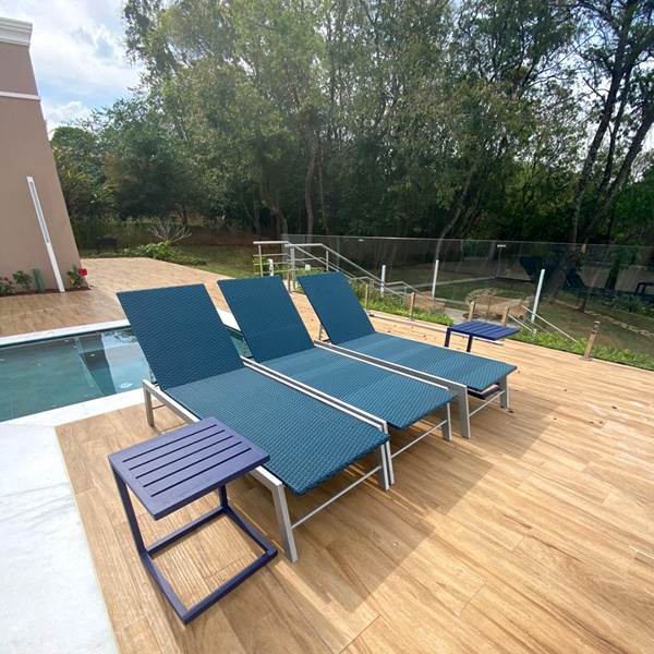 espreguiçadeira para area externa